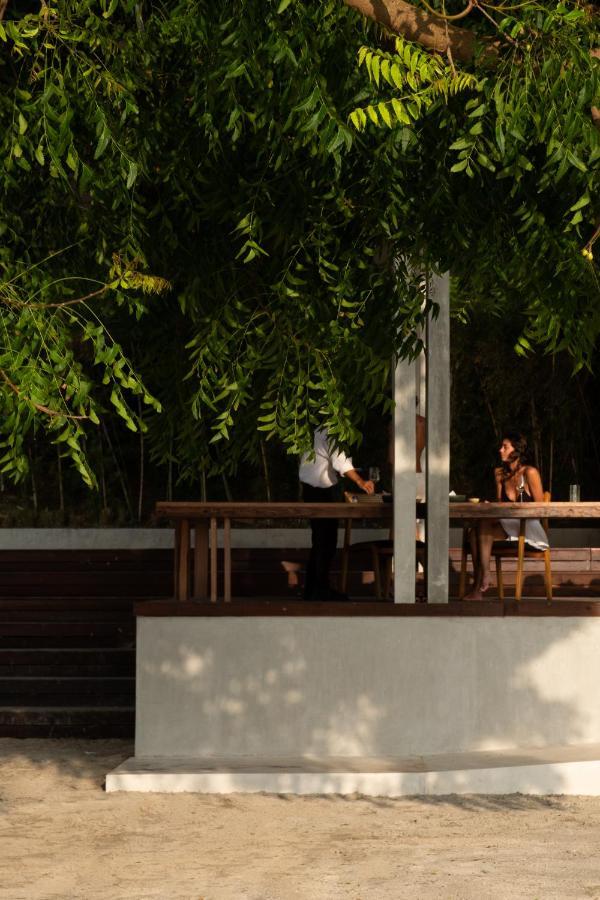 Innit Lombok Ekas ภายนอก รูปภาพ